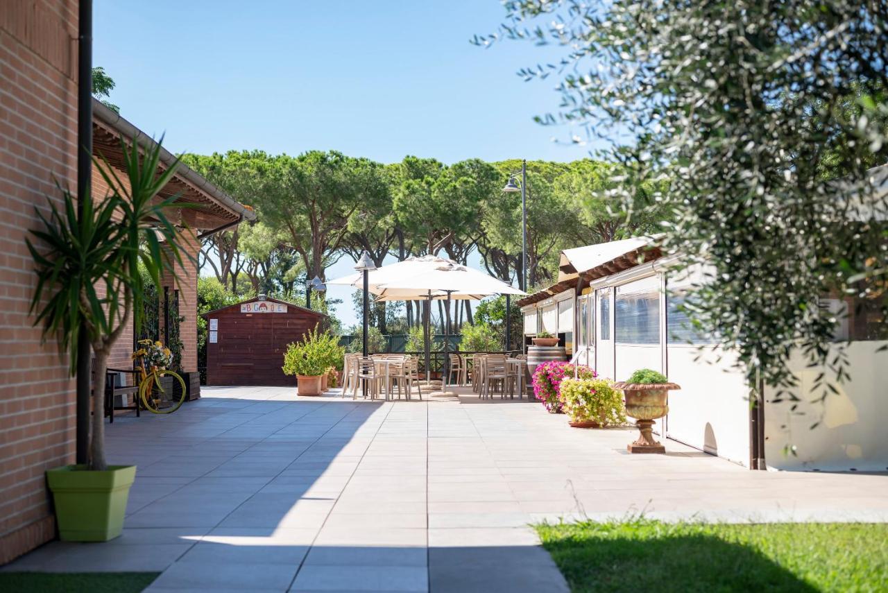 Villaggio Il Girasole Follonica Exterior photo