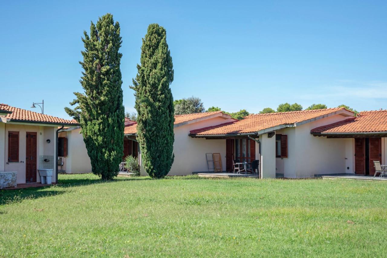 Villaggio Il Girasole Follonica Exterior photo