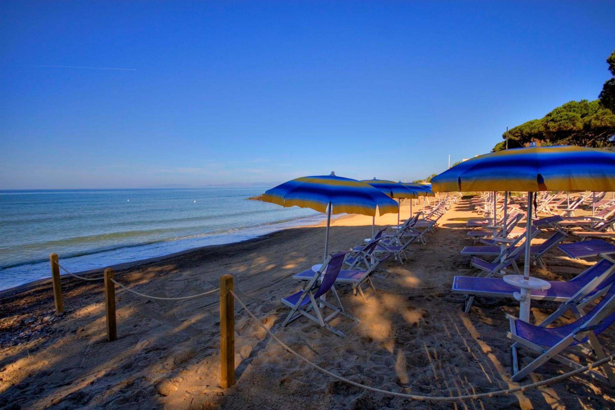 Villaggio Il Girasole Follonica Exterior photo