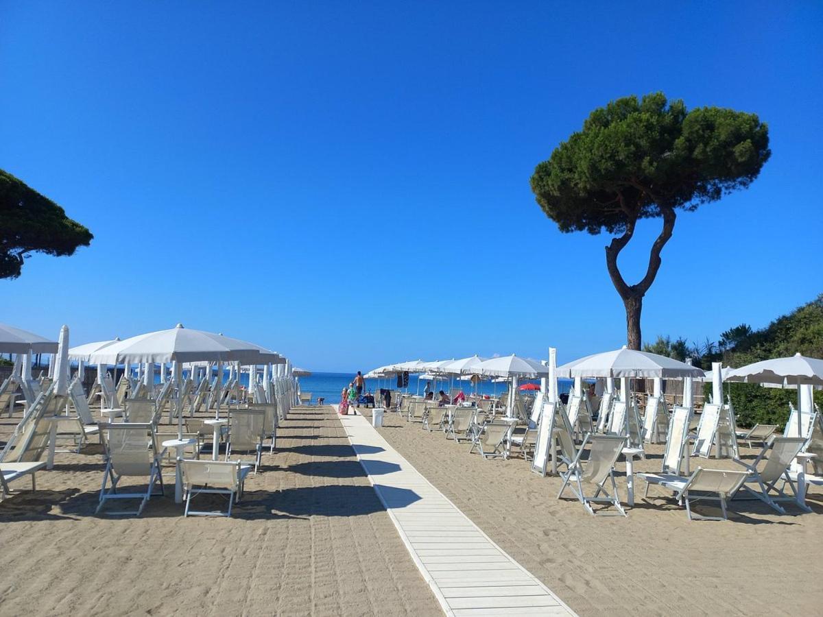 Villaggio Il Girasole Follonica Exterior photo