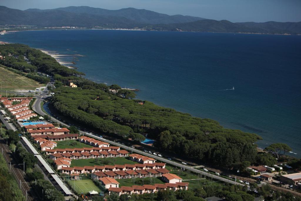Villaggio Il Girasole Follonica Exterior photo
