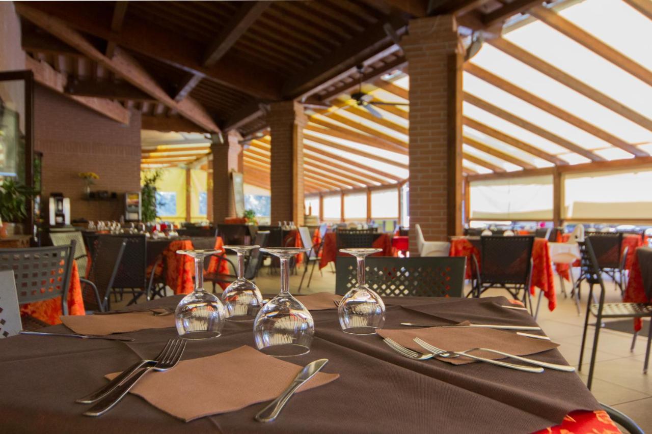 Villaggio Il Girasole Follonica Exterior photo